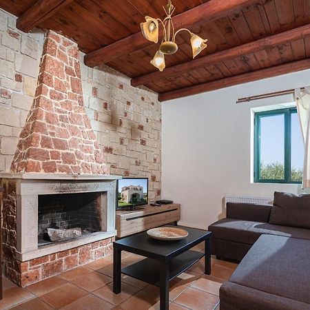 Neriides Villas خيرسونِسوس المظهر الخارجي الصورة