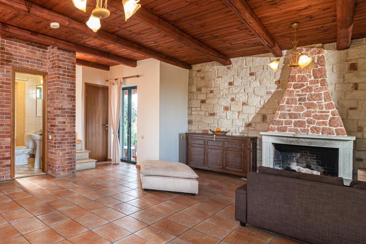 Neriides Villas خيرسونِسوس المظهر الخارجي الصورة